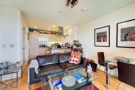 1 bedroom apartment to rent - Photo 2