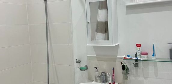 Room in a Shared Flat, Poppleton Road, E11 - Photo 2