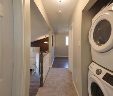 For Lease - 26 Melinda Crescent Unit# A, Barrie, Ontario - Photo 3