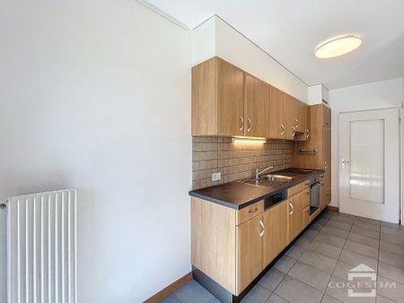 Proche du centre ville appartement de 3 pièces au rez-de-chaussée - Foto 4