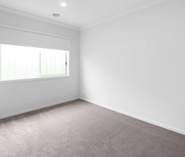 47 Dobell Street, Mount Duneed - Photo 6