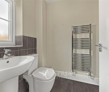 3 bedroom terraced house to rent - Photo 5