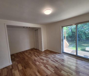 Grande maison complète à louer – 4 chambres, 2 sallea de bain, terr... - Photo 4