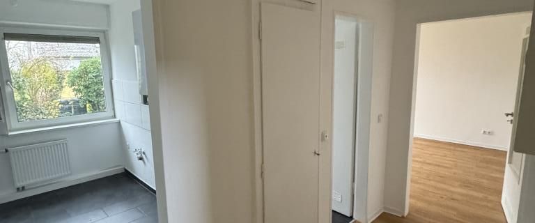 Moderne 2-Zimmer-Wohnung in Darmstadt-Eberstadt - jetzt bewerben ! - Photo 1