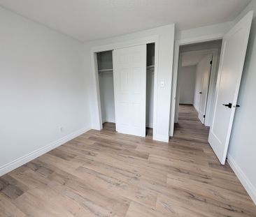 Cozy 5 Bedroom Townhouse in Thorold! - Photo 6