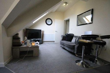 High Greave Court, Sheffield, S5 - Photo 3