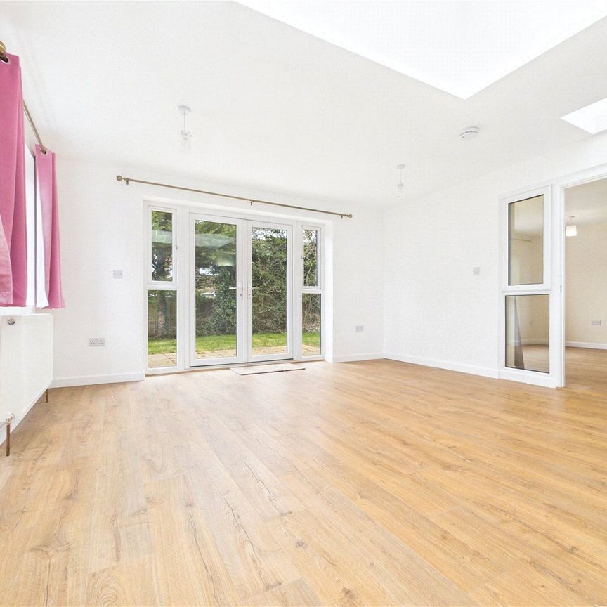 Carston Grove, Calcot, Reading, Berkshire, RG31 - Photo 1
