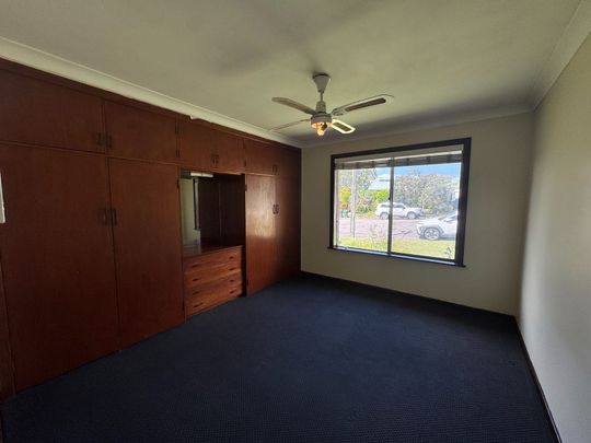 Cozy and Convenient Location - Photo 1