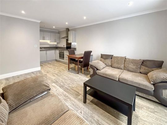 2 bedroom apartment to rent - Photo 1