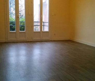 Location Maison 5 pièces 81m² - Photo 1