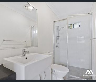 Modern Duplex on the Beautiful Bayside - Photo 3