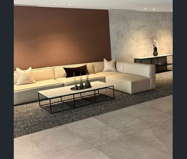 Luxury 1 BR Apt., Furnished & Equipped - Photo 3