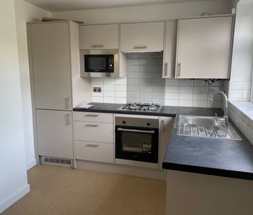 1 Bed Flat, Great Stone Road, M32 - Photo 2