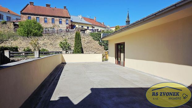 Pronájem bytu 4+kk 119 m² - Photo 1
