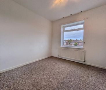 3 bedroom end of terrace house to rent - Photo 4