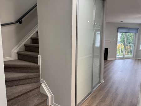 For Lease - 1400 WILDBERRY Court Unit# 4, Orleans - Convent Glen and Area, Ontario - Photo 4