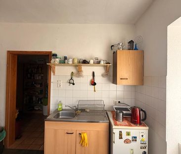 Zimmer von 01.12.2025 bis 31.01.2026 frei in 4-WG frei - Photo 1