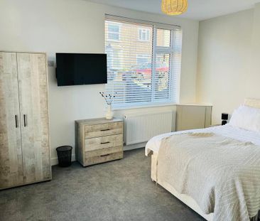 1 bedroom house of multiple occupation to rent - Photo 4