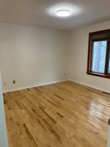 For Lease - 224 Park Avenue, East Gwillimbury, Ontario - Photo 5