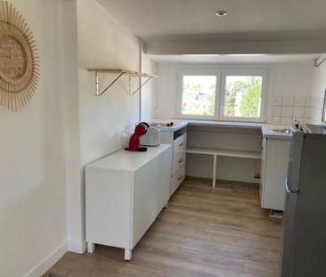 GRAND STUDIO REFAIT A NEUF PARC DES CHAMPS ELYSEES - Photo 1