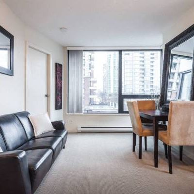 FULLY FURNISHED, modern 2 Bed & den 700 sq ft (Yaletown) - Photo 1