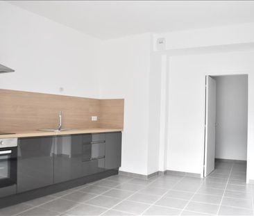 4 pièces - 117,3 m² - 1er étage - Colocation autorisée - Photo 5
