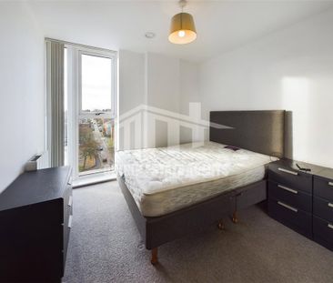 2 bedroom apartment to rent - Photo 3