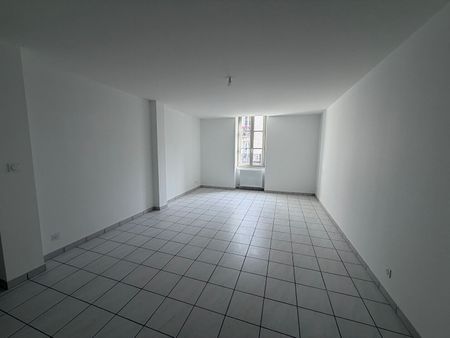 Location Appartement 3 pièces 66m² - Photo 2