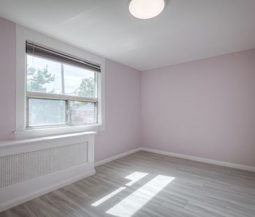 For Lease - 135 Jane Street Unit# 2, Toronto, Ontario - Photo 2