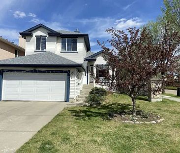 4 Bedroom house in the southwest Edmonton | 103 Hayward Crescent Northwest, Edmonton - Photo 1