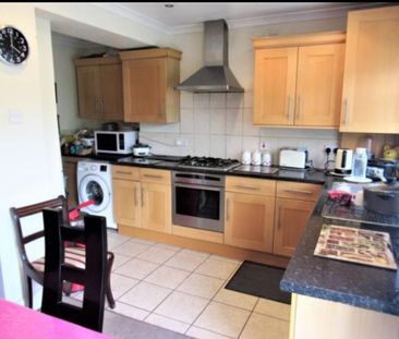 4 Bed Terraced House, Abercorn Crescent, HA2 - Photo 1