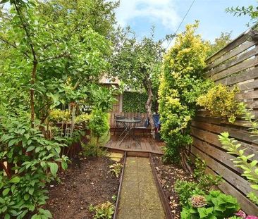 Newbury Road, Highams, E4 - Photo 6