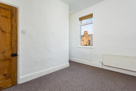 2 bedroom detached house to rent - Photo 5