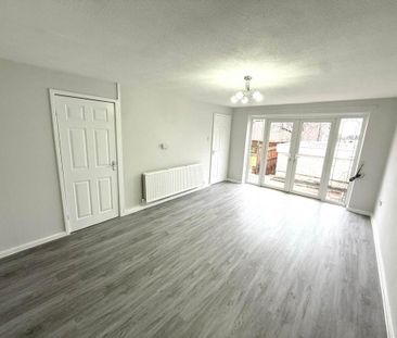 3 bedroom townhouse to rent - Photo 1