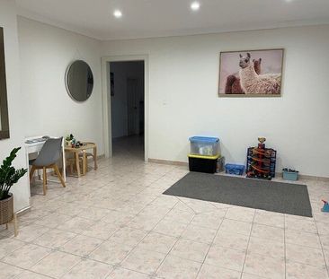 Kingsgrove - Photo 5