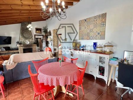 Casa en alquiler en Paseo de la Axarquía - Photo 2