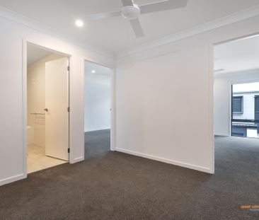34/25 Oasis Close, Manly West - Photo 4