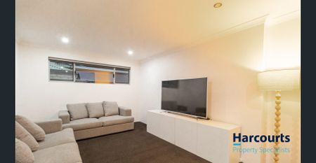 One of Banksia Grove's Best Streets - Photo 4