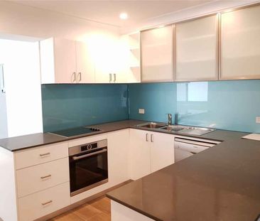 2 Bedroom Semi Centrally Located - Photo 1
