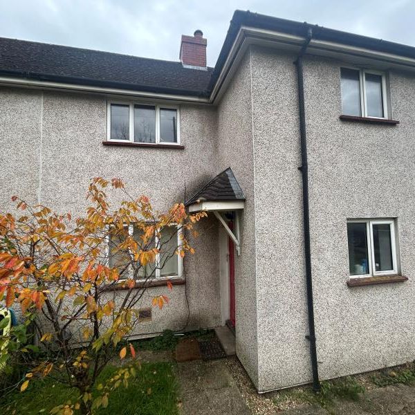 Woodside Road, Guildford - 3 bedrooms Property for lettings - Seymours - Photo 1