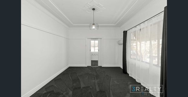 Inner City Charm with Coastal Convenience - Photo 1