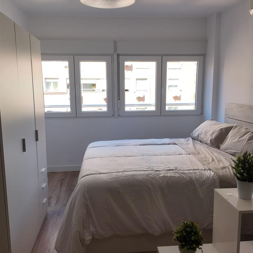 Estudio - Madrid - Palomeras Sureste - 950€ MES - Ref. GNTMEST - Foto 1
