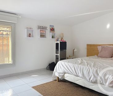 Location Appartement 3 pièces 80m² VILLEVEYRAC 34560 - Photo 5