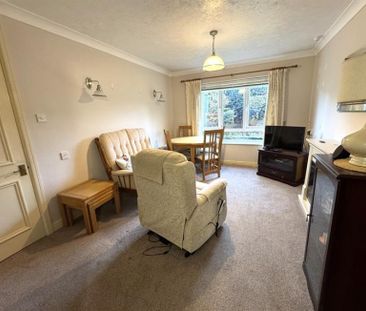 1 Bedroom Apartment To Let - Photo 1