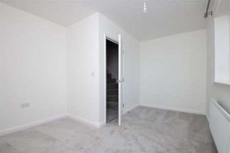 3 bedroom townhouse to rent - Photo 5
