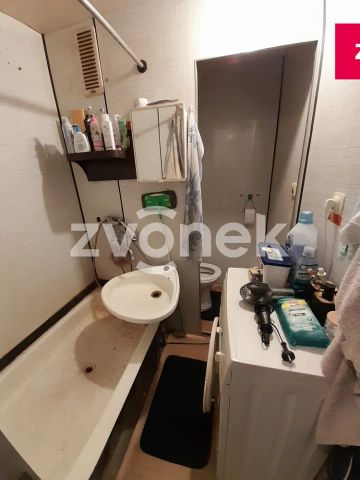 1+kk s balkónem, vhodné i pro studenty, pěkná lokalita Zlína - Photo 5