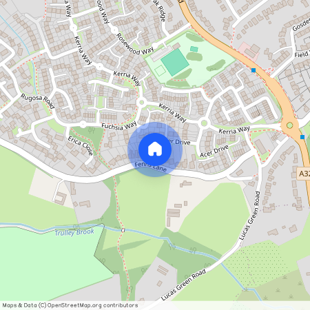 5 bed detached house to rent in Fenns Lane, Woking, GU24