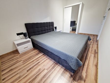 Centrum| Astronautów | 2 pokoje - Photo 5