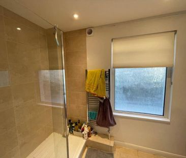 5 bedroom house to rent - Photo 1