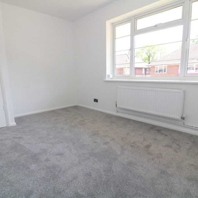 Swan Mill Gardens, Dorking, Surrey, RH4 - Photo 1